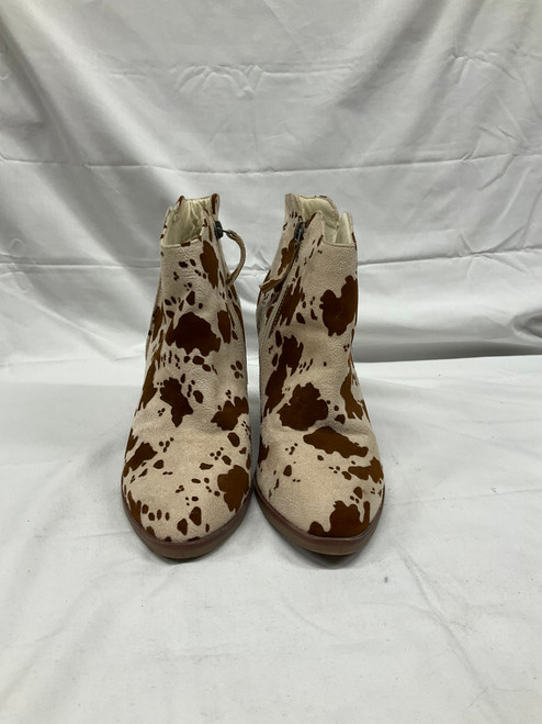 Vist Large View of Product Image Which is Used Maurices Ankle Boots 8