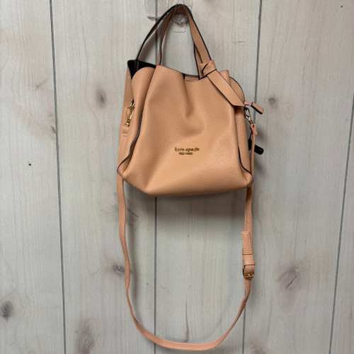 Vist Large View of Product Image Which is Used Kate Spade New York Large Leather Handbag 60093-S000357204