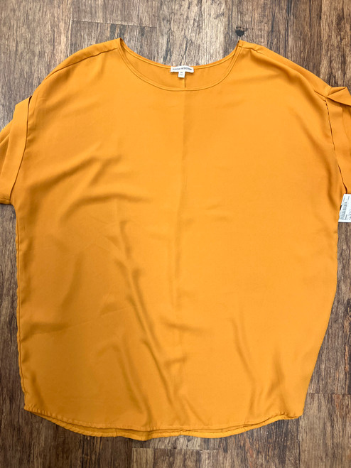 Vist Large View of Product Image Which is Used Zenana Short Sleeve Top 3X-22