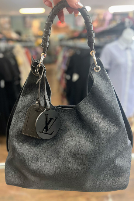 Used Louis Vuitton mahina carmel Leather Handbag 60004-S000621362