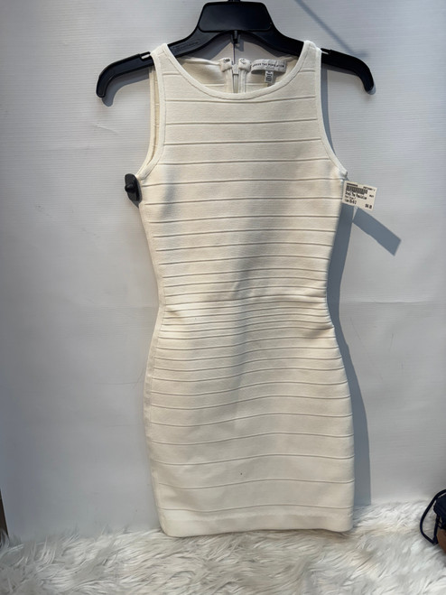 Vist Large View of Product Image Which is Used Dress The Population Short Dress F XS-0/2 60132-S000099936