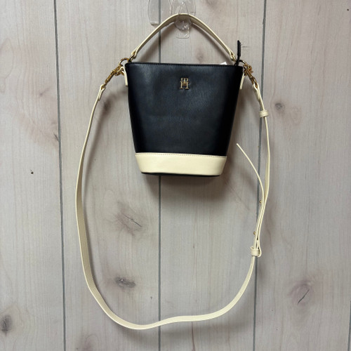 Vist Large View of Product Image Which is Used Tommy Hilfiger Small Leather Handbag 60093-S000357248