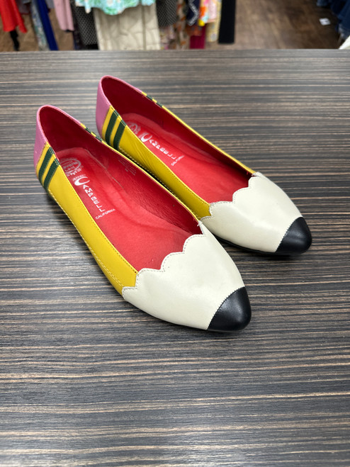 Vist Large View of Product Image Which is Used Jeffrey Campbell Flats 9 60032-S000636113