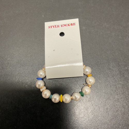 Vist Large View of Product Image Which is Used Unbranded Bracelet