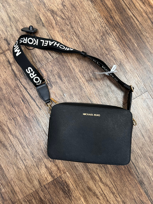 Vist Large View of Product Image Which is Used Michael Michael Kors Large Leather Handbag 60043-S000875655