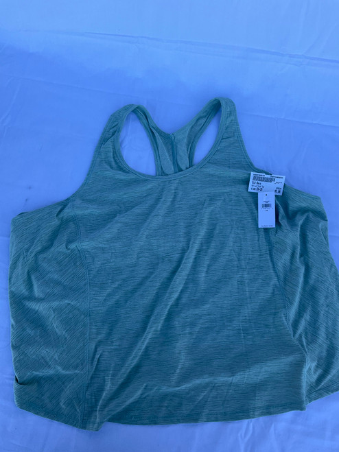 Vist Large View of Product Image Which is Used Old Navy Active Tank Top 2X-20