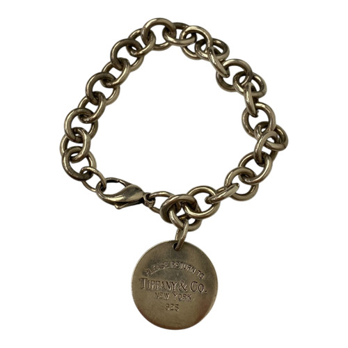 Vist Large View of Product Image Which is Used Tiffany & Co. Return to Tiffany Round tag bracelet  60099-S000330942