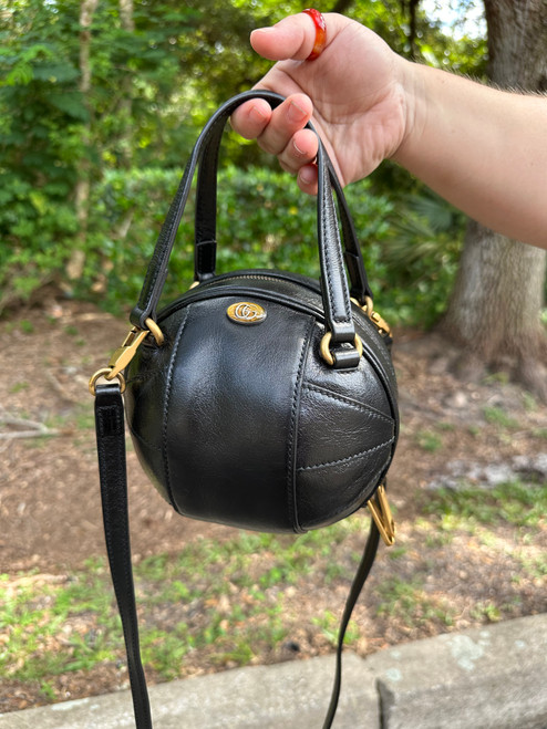 Vist Large View of Product Image Which is Used Gucci Small Leather Handbag