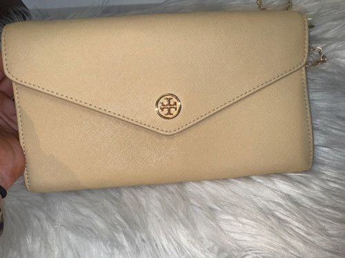 Vist Large View of Product Image Which is Used Tory Burch Large Leather Handbag 60132-S000100376
