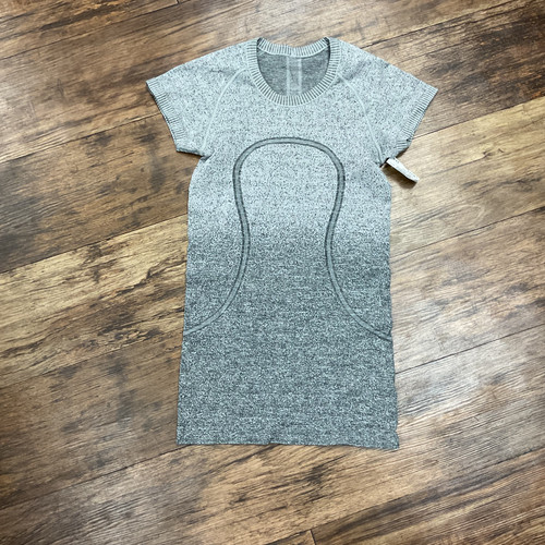 Vist Large View of Product Image Which is Used Lululemon Athletica Active Short Sleeve S-4/6 60004-S000621755