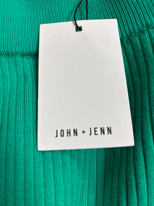 Vist Large View of Product Image Which is Used John And Jenn Long Skirt 0-25