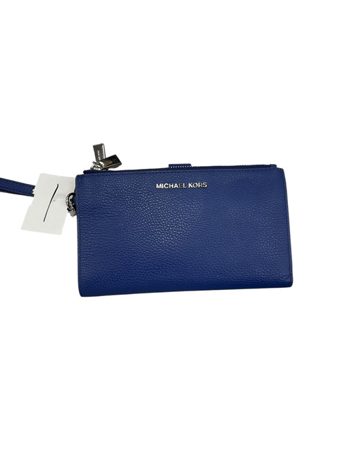 Vist Large View of Product Image Which is Used Michael Michael Kors Leather Wristlet 60017-S001056043