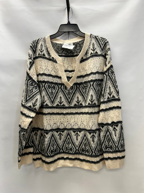 Vist Large View of Product Image Which is Used Sundance Lightweight Sweater L-12/14