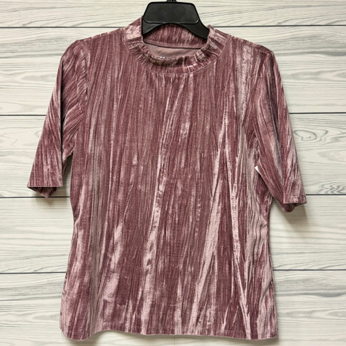 Vist Large View of Product Image Which is Used Pilcro Short Sleeve Top L-12/14