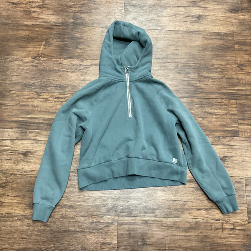 Vist Large View of Product Image Which is Used Vuori Active Sweatshirt M-8/10 60004-S000621953