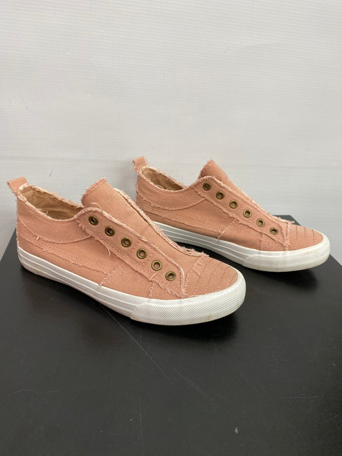 Vist Large View of Product Image Which is Used Unbranded Casual Shoes 6.5