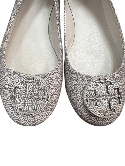 Vist Large View of Product Image Which is Used Tory Burch Flats 8.5 60085-S000331379
