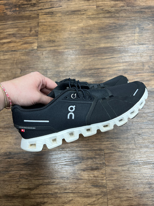 Vist Large View of Product Image Which is Used On Cloud Performance Shoes 9 60032-S000637091