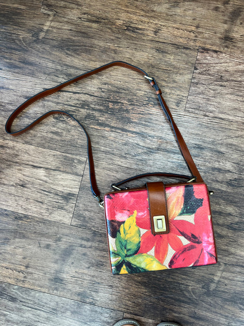 Vist Large View of Product Image Which is Used Patricia Nash Small Leather Handbag 60032-S000637154