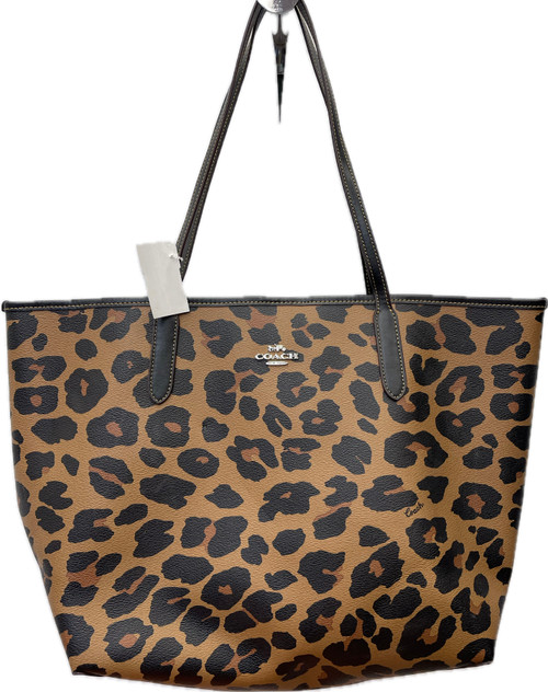 Vist Large View of Product Image Which is Used Coach Large Handbag