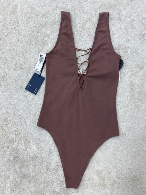 Vist Large View of Product Image Which is Used Wilfred Sleeveless Top XXS