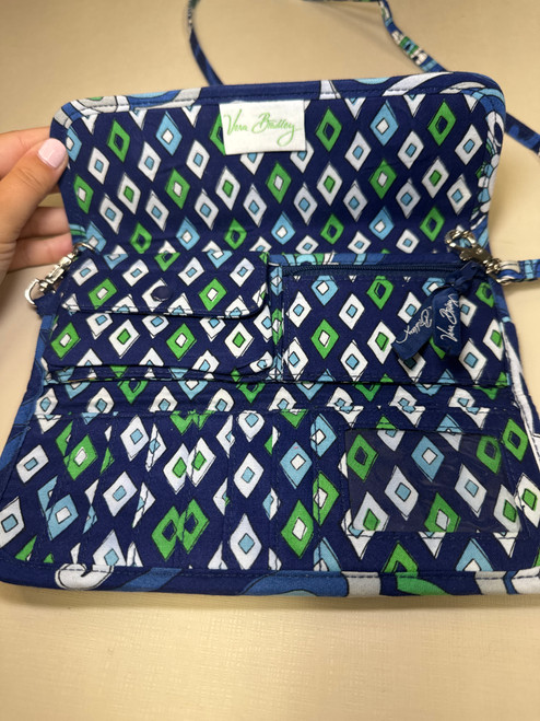 Vist Large View of Product Image Which is Used Vera Bradley Wallet