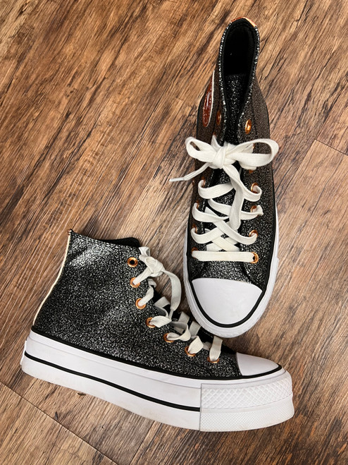Vist Large View of Product Image Which is Used Converse Casual Shoes 6.5 60043-S000876013