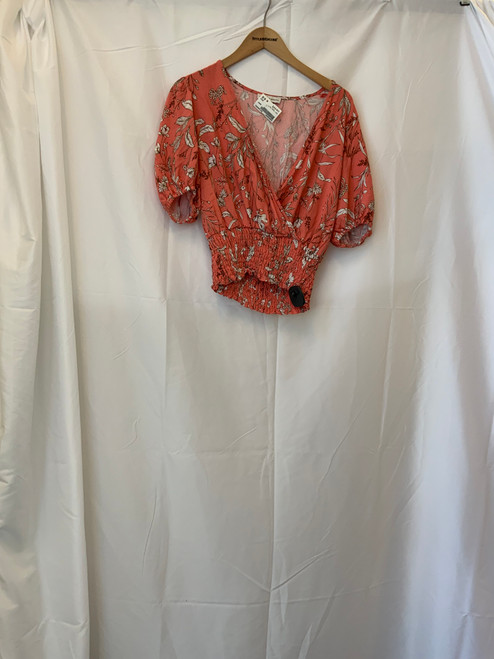 Vist Large View of Product Image Which is Used Unbranded Short Sleeve Top P S-4/6