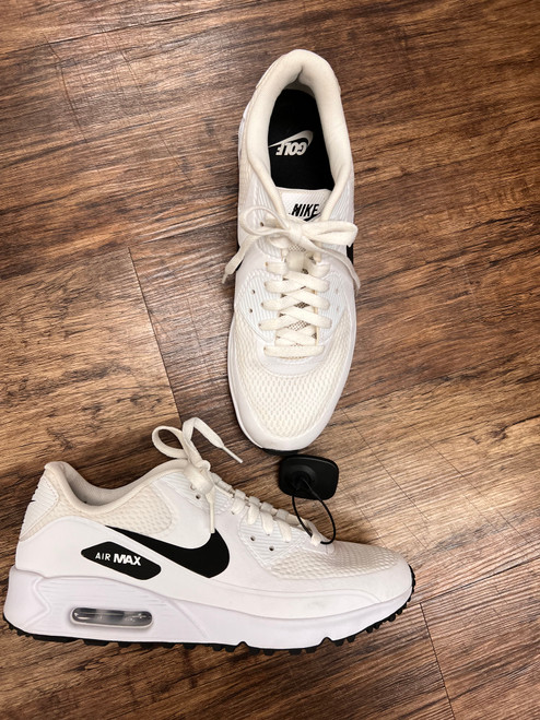 Vist Large View of Product Image Which is Used Nike Performance Shoes 9.5 60043-S000876277