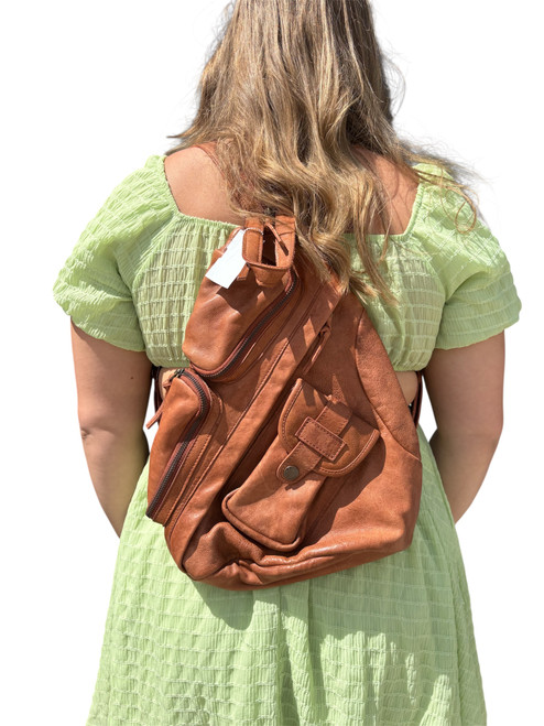 Vist Large View of Product Image Which is Used Free People Large Leather Handbag 60032-S000637432
