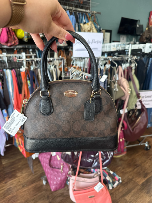 Vist Large View of Product Image Which is Used Coach Small Leather Handbag 60032-S000637431