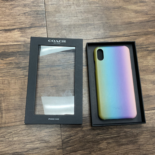 Vist Large View of Product Image Which is Used Coach iPhone case 60004-S000622209
