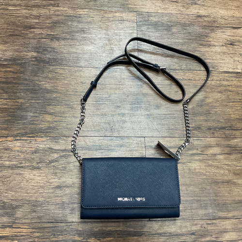 Vist Large View of Product Image Which is Used Michael Michael Kors Small Leather Handbag 60004-S000622283