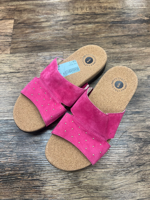 Used Revitalign Dress Sandals 7.5 60076-S000775141 Vist Large View of Product Image Which is Used Revitalign Dress Sandals 7.5