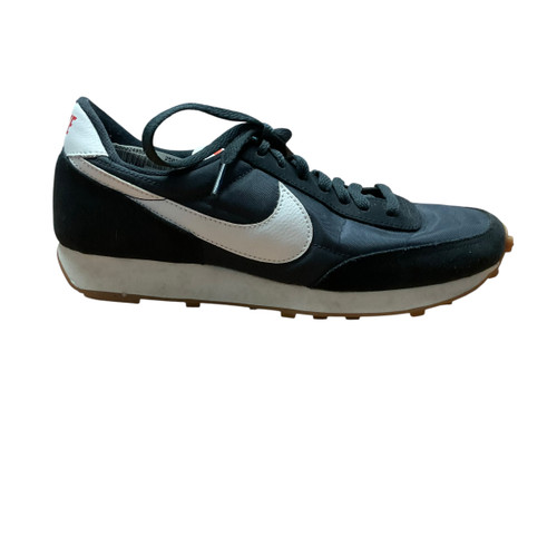 Vist Large View of Product Image Which is Used Nike Casual Shoes 7.5 60105-S000249557