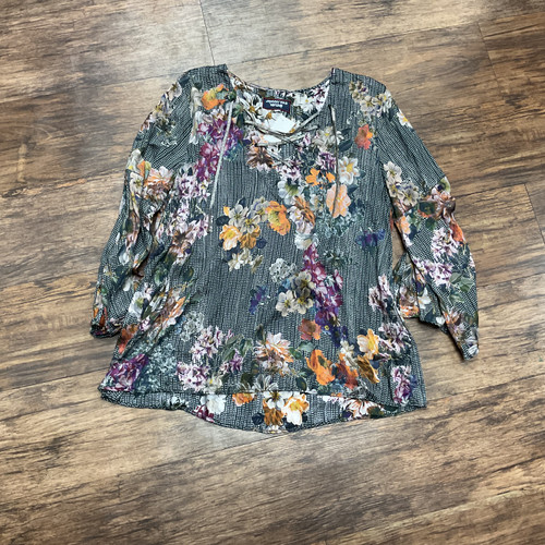 Vist Large View of Product Image Which is Used Johnny Was Long Sleeve Top M-8/10 60004-S000622349