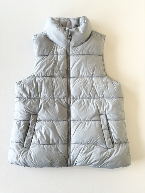 Vist Large View of Product Image Which is Used Unbranded Heavyweight Vest M-8/10