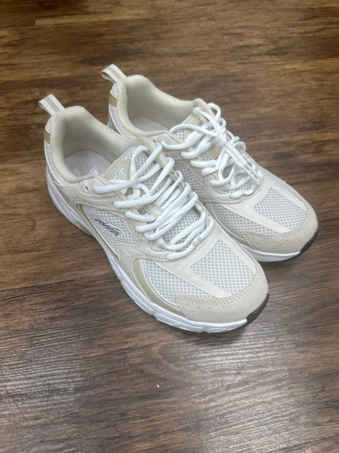 Vist Large View of Product Image Which is Used Avia Performance Shoes 8.5 60032-S000637606