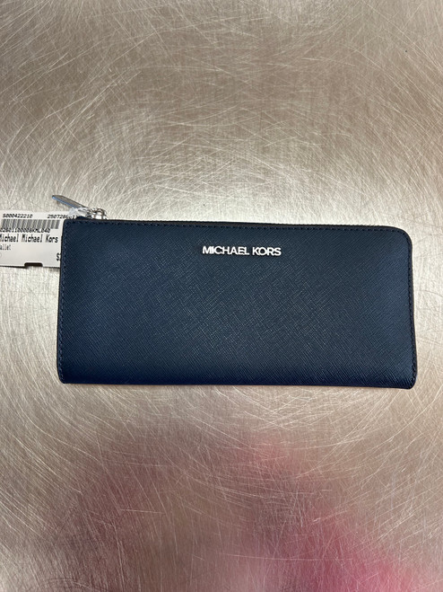 Vist Large View of Product Image Which is Used Michael Michael Kors Wallet 60112-S000422210