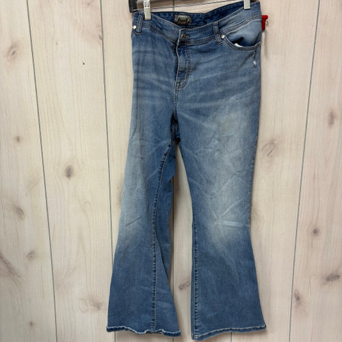 Vist Large View of Product Image Which is Used Torrid Denim 20-35 60093-S000358181