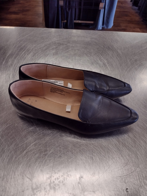 Vist Large View of Product Image Which is Used A New Day Flats 9