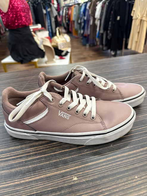 Vist Large View of Product Image Which is Used Vans Casual Shoes 7.5