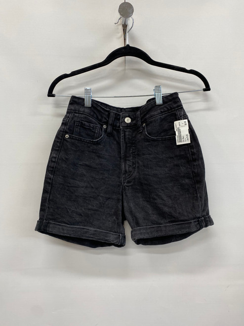 Vist Large View of Product Image Which is Used Old Navy Shorts 0-25