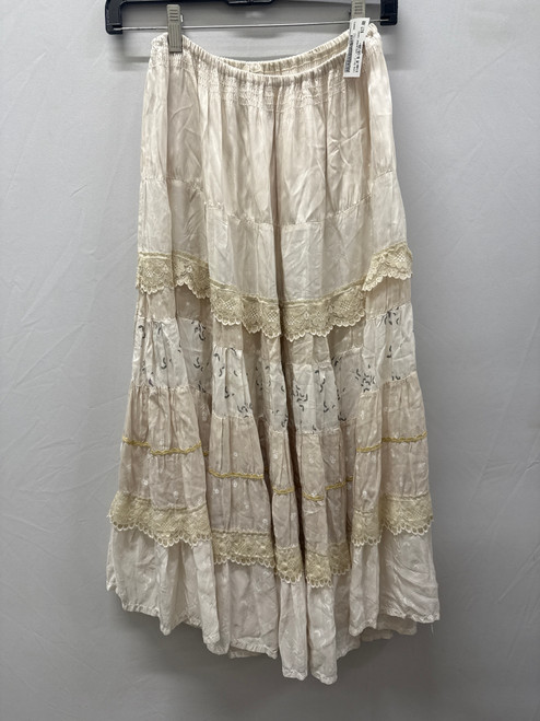 Vist Large View of Product Image Which is Used Cream Lacey Long Skirt M 8-10/28-30 60137-S000066131