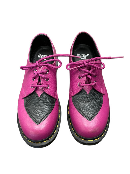 Vist Large View of Product Image Which is Used Dr. Martens Casual Shoes 7 60069-S000708395