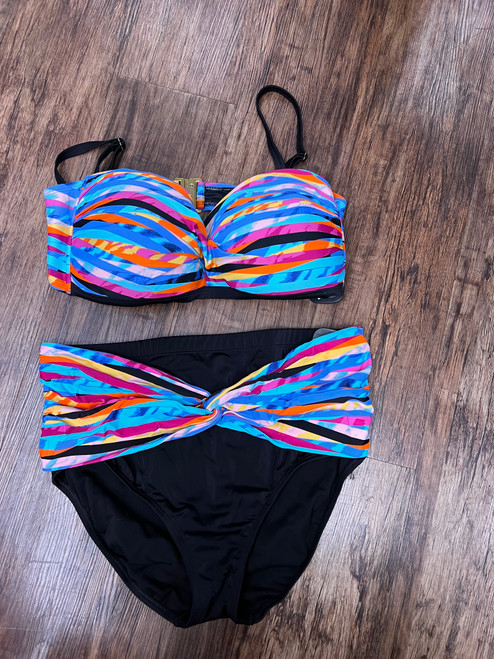 Vist Large View of Product Image Which is Used Unbranded Swimwear 1X 18/34