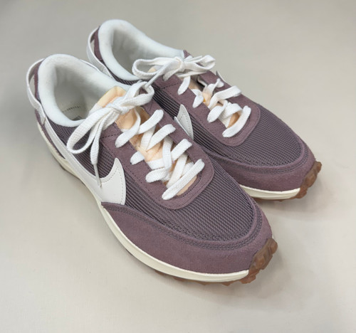 Vist Large View of Product Image Which is Used Nike Performance Shoes 9 60006-S001106239