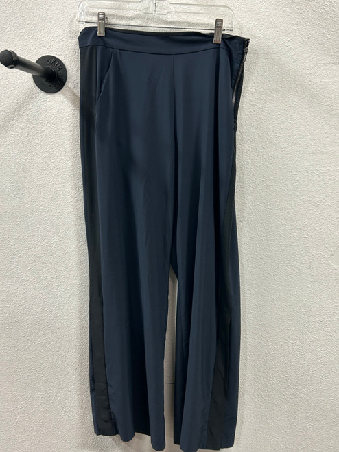 Vist Large View of Product Image Which is Used Athleta Active Pant 8-29