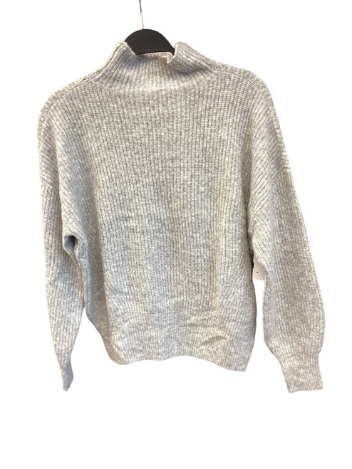 Vist Large View of Product Image Which is Used Unbranded Lightweight Sweater M-8/10 60136-S000604750
