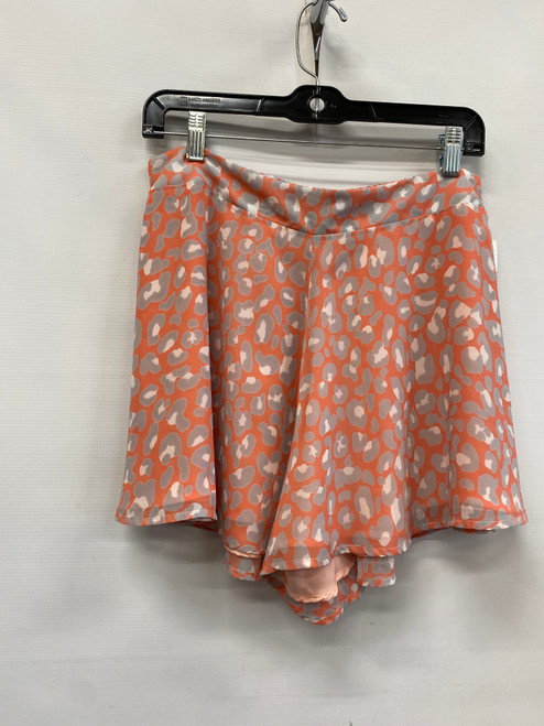 Vist Large View of Product Image Which is Used Adrienne Shorts L 12-14/31-32